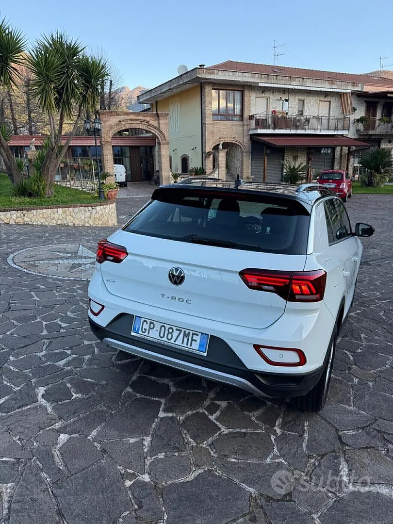 Volkswagen T-Roc 2023 photo 5