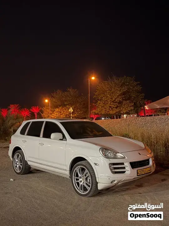 Porsche Cayenne 2008 photo 2