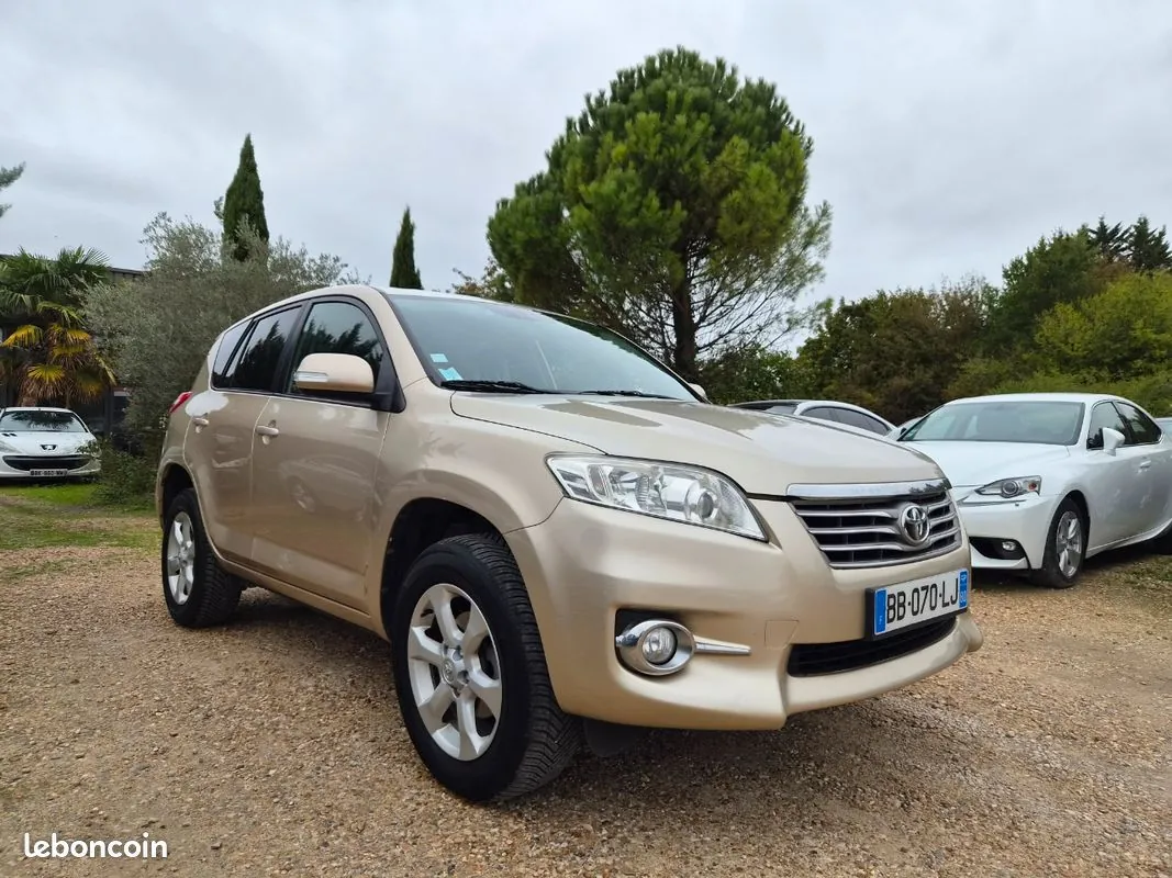 Toyota Rav 4 2010 photo 2