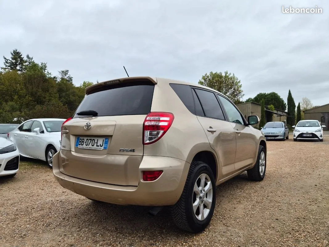 Toyota Rav 4 2010 photo 5