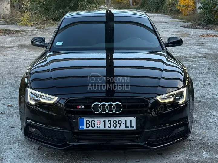 Audi A5 2014 photo 2
