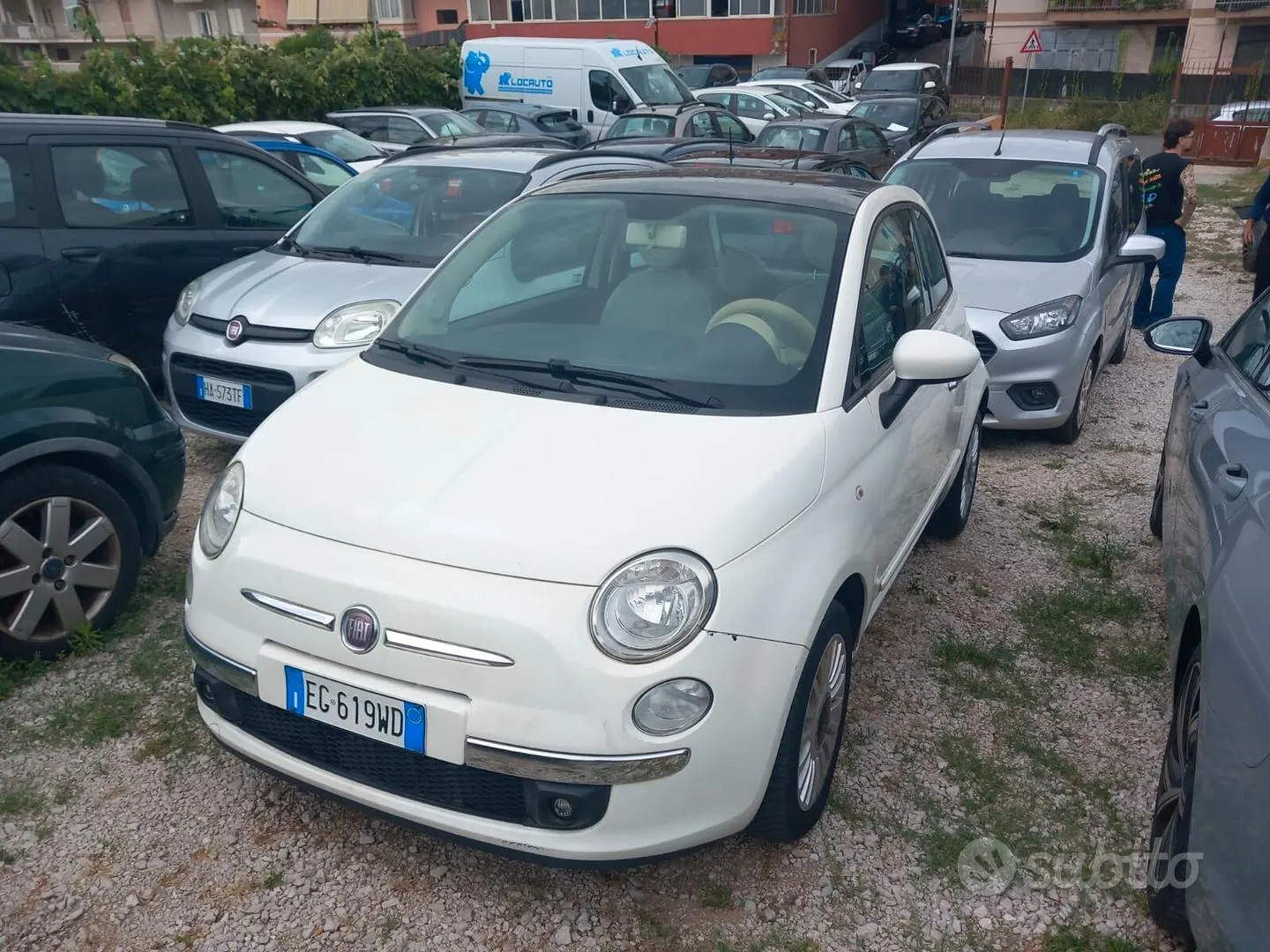 Fiat 500 2011 photo 2