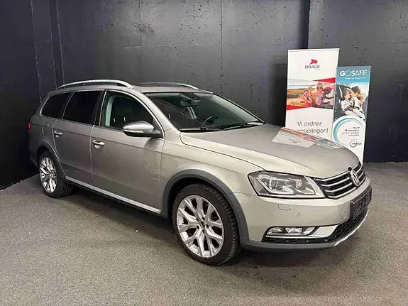 Volkswagen Passat Alltrack 2012 photo 2