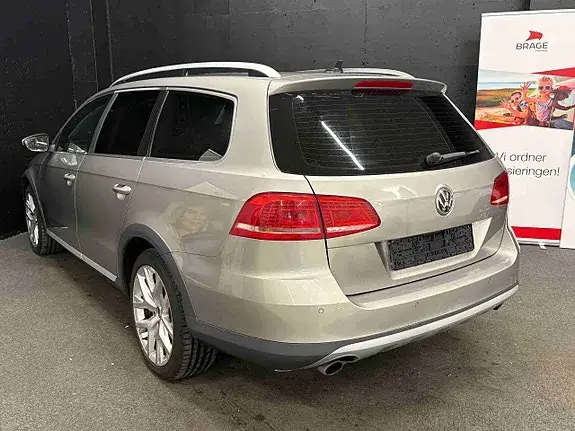 Volkswagen Passat Alltrack 2012 photo 5