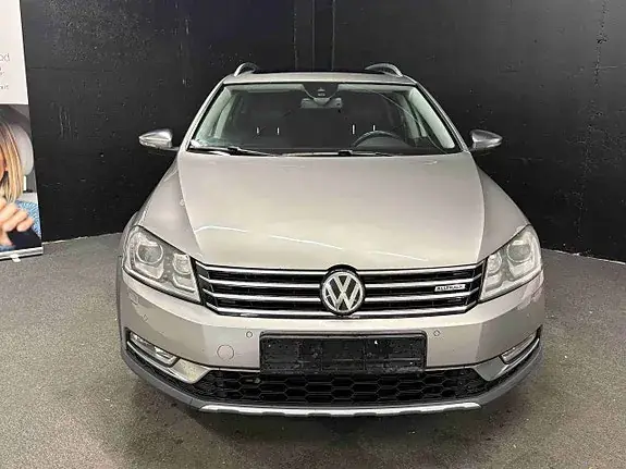 Volkswagen Passat Alltrack 2012 photo 3
