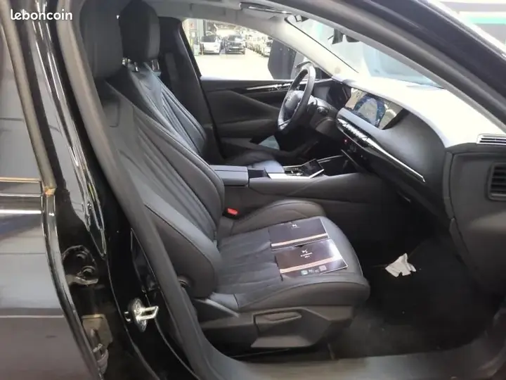 DS Automobiles Ds 4 2024 photo 4