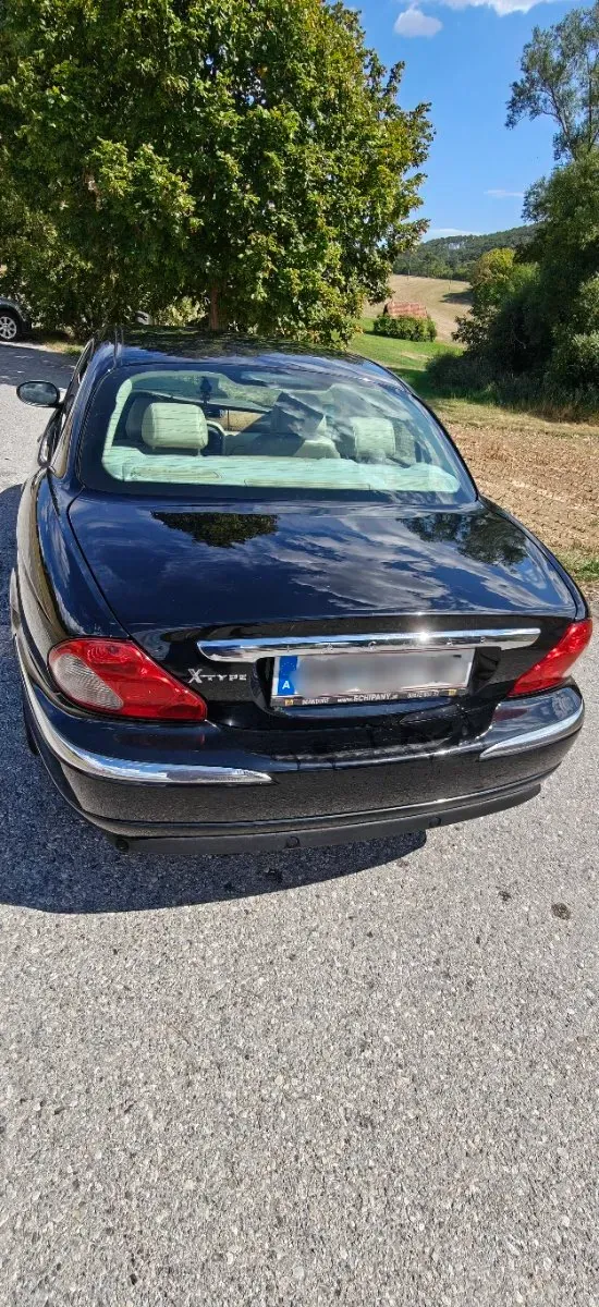 Jaguar X-Type 2004 photo 3