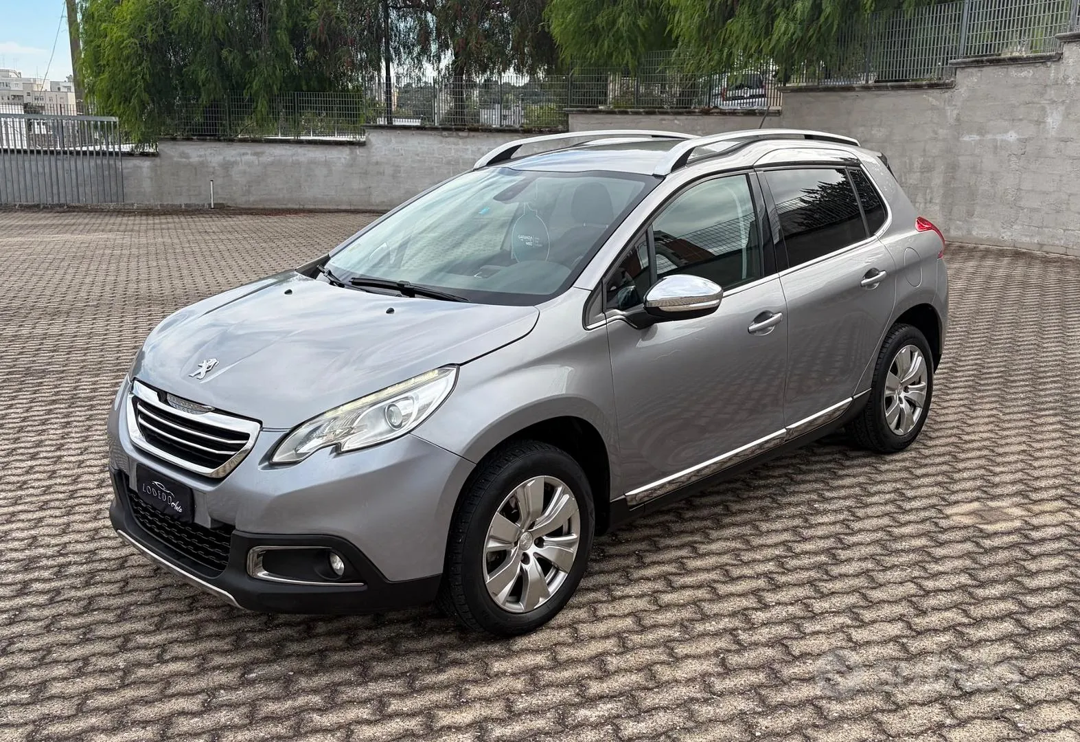 Peugeot 2008 2014 photo 2