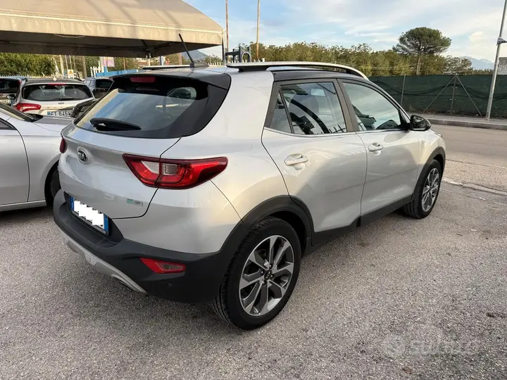 Kia Stonic 2019 photo 5