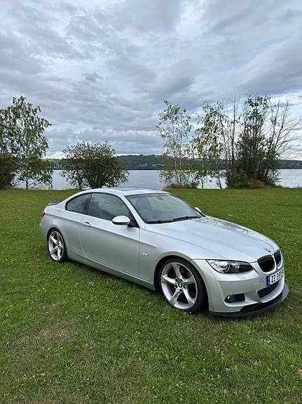 BMW 335I