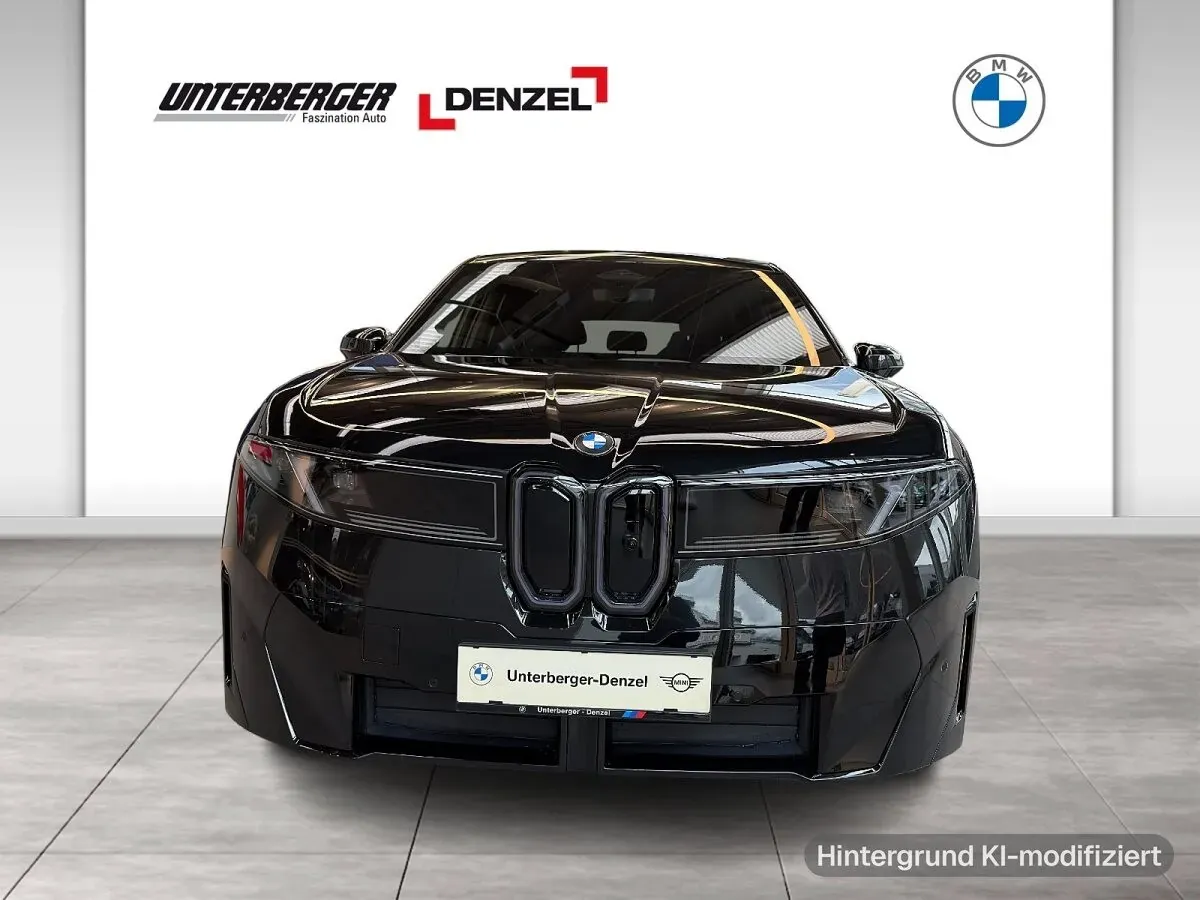 BMW Ix3 photo 2