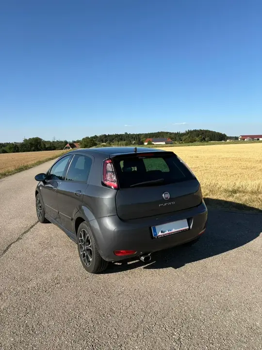 Fiat Punto 2014 photo 3