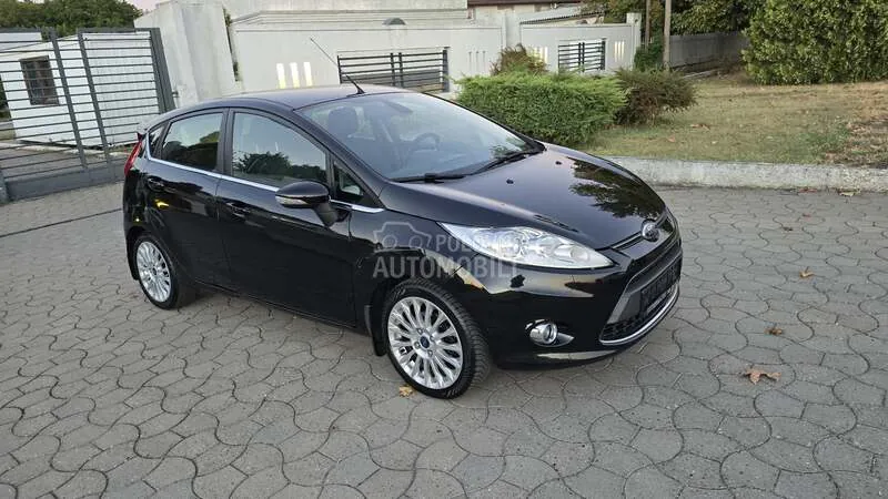 Ford Fiesta 2012 photo 5