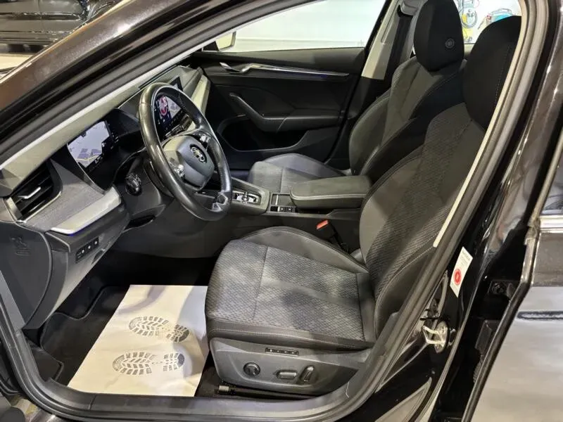 Skoda Octavia 2023 photo 3
