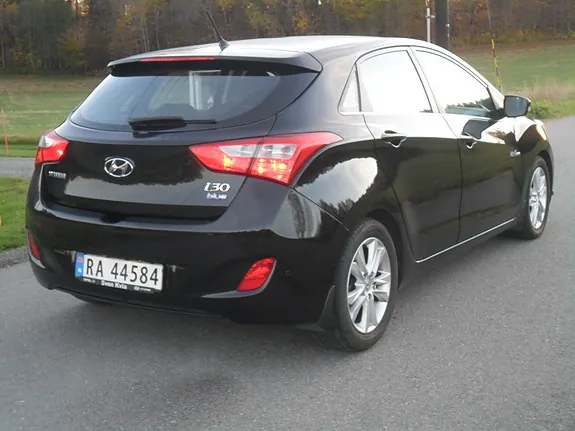 Hyundai I30 2013 photo 2