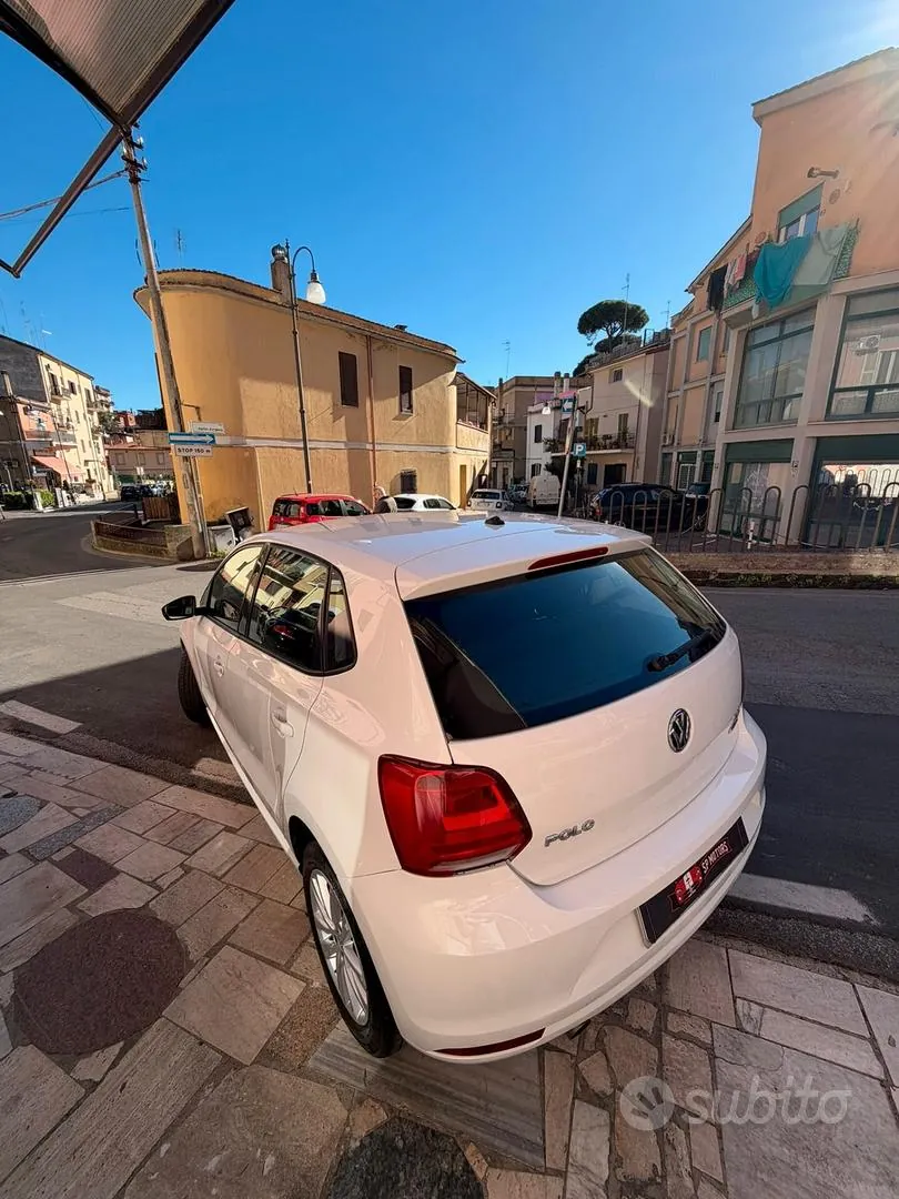 Volkswagen Polo 2017 photo 4