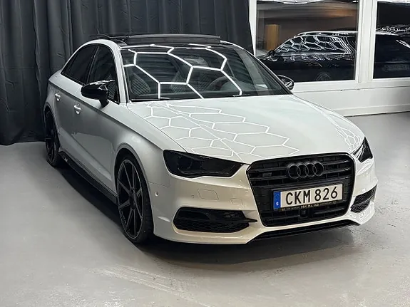 Audi S3 2014 photo 2