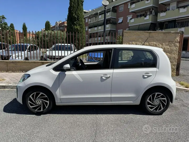 Volkswagen Up 2020 photo 4