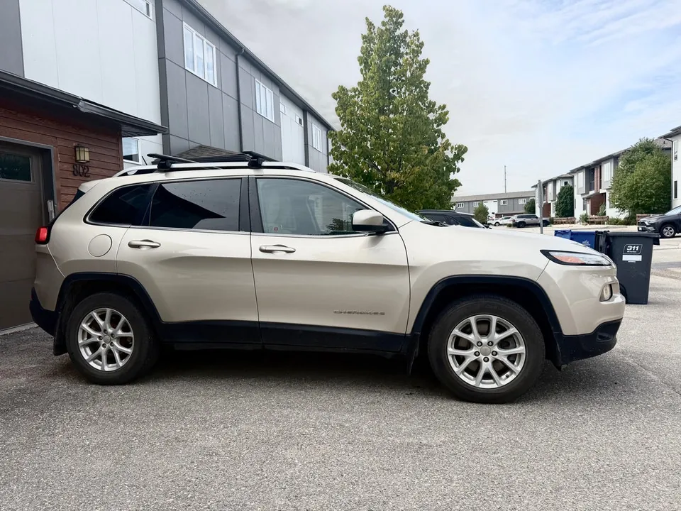 Jeep Cherokee 2015 photo 5