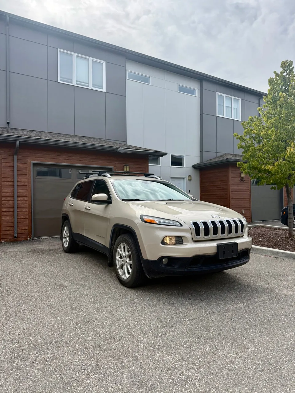 Jeep Cherokee 2015 photo 3