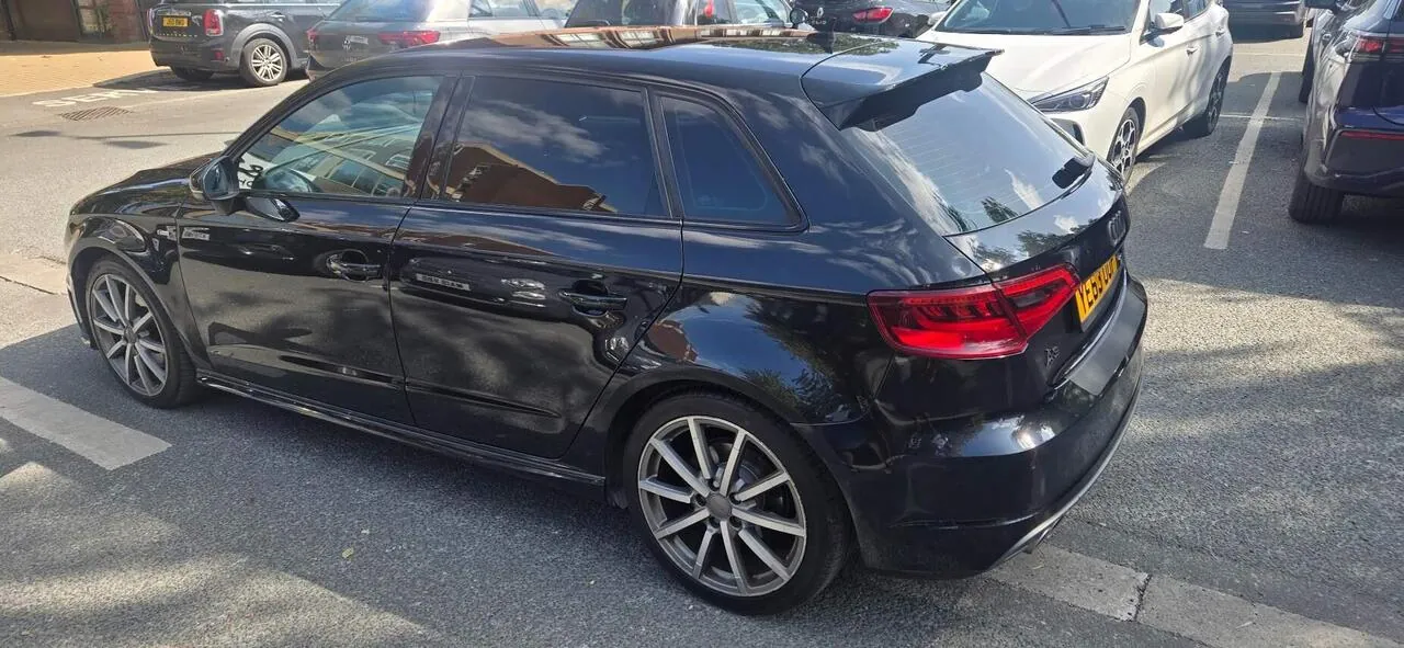 Audi A3 2013 photo 2