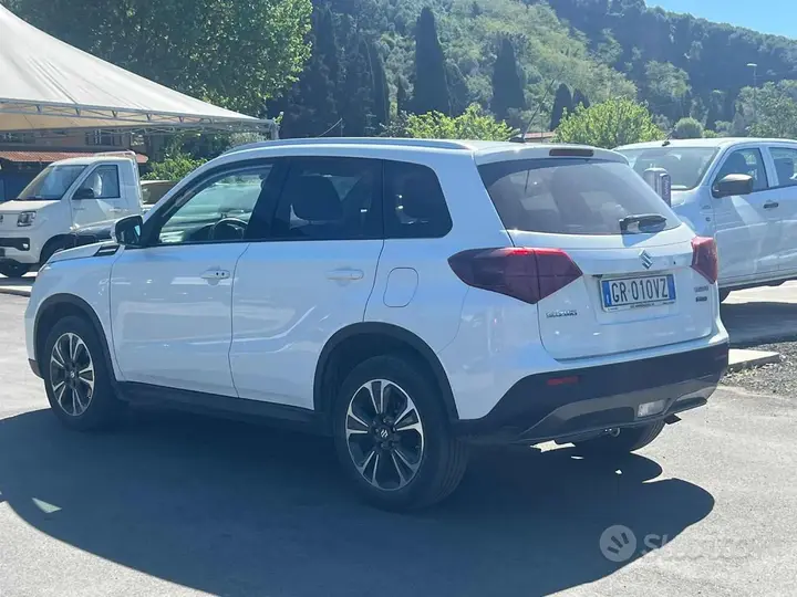 Suzuki Vitara 2024 photo 5