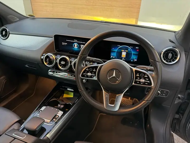 Mercedes-Benz B-Class 2019 photo 5
