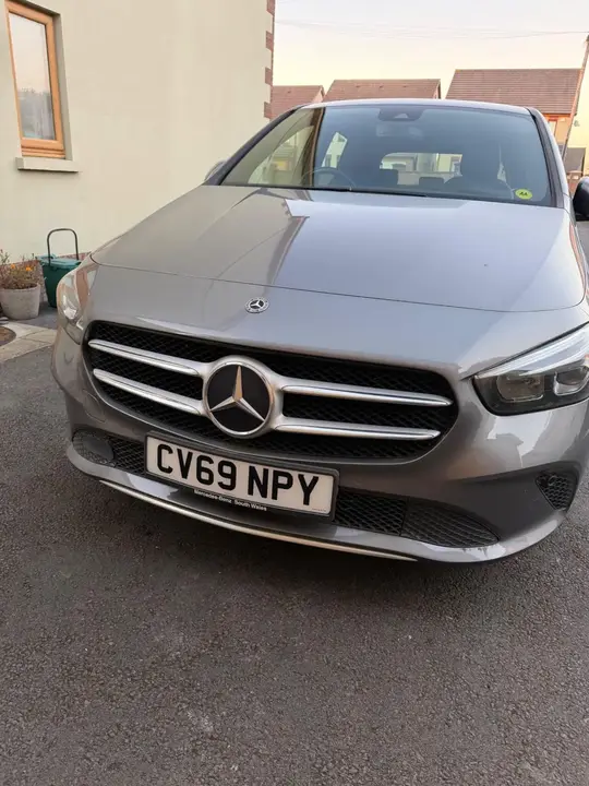 Mercedes-Benz B-Class 2019 photo 2