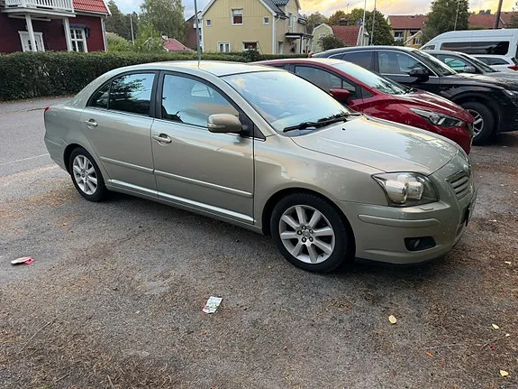 Toyota Avensis 2007 photo 4