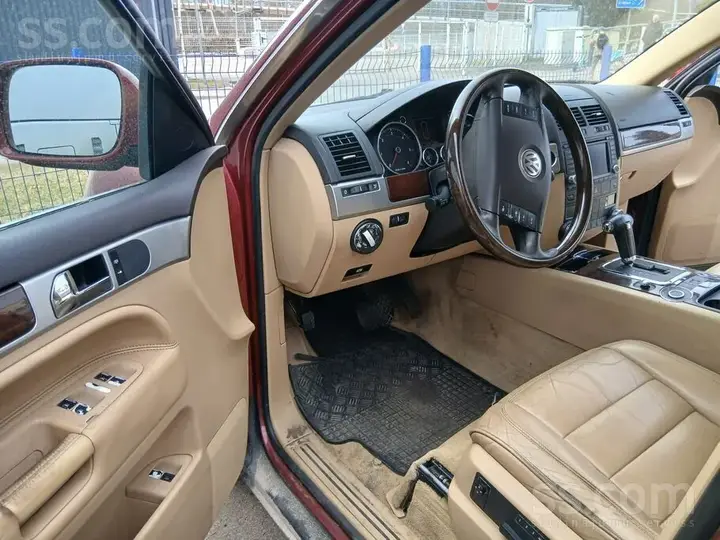 Volkswagen Touareg 2005 photo 5