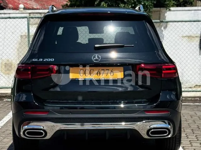 Mercedes-Benz Glb 2025 photo 2