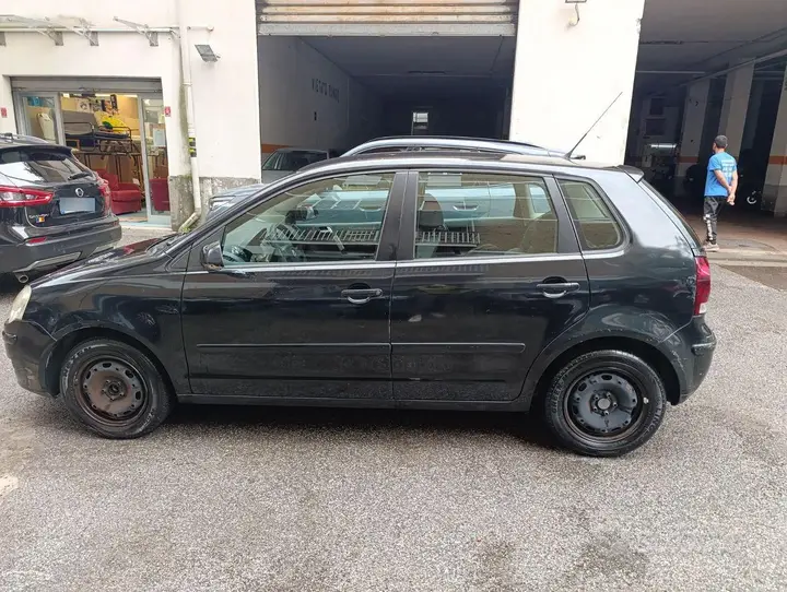 Volkswagen Polo 2007 photo 4