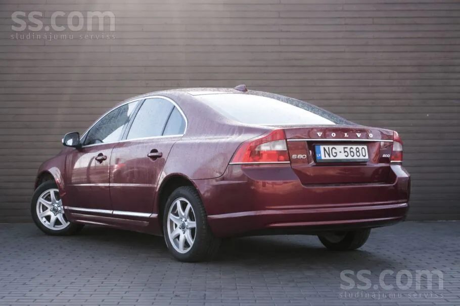 Volvo S80 2010 photo 4