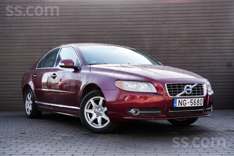 Volvo S80 2010 photo 2
