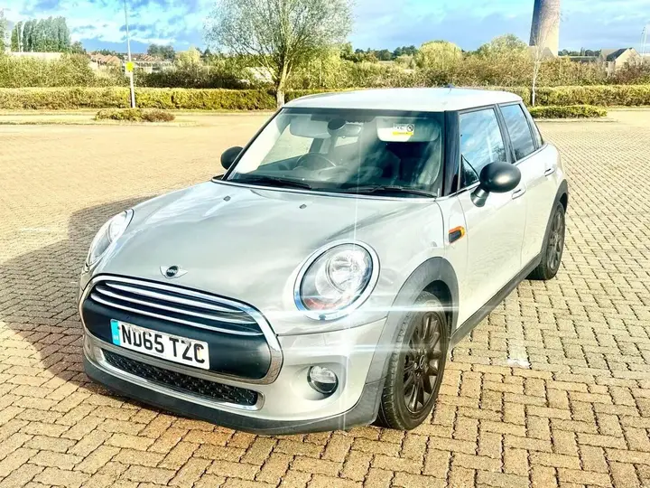 Mini Cooper 2015 photo 3