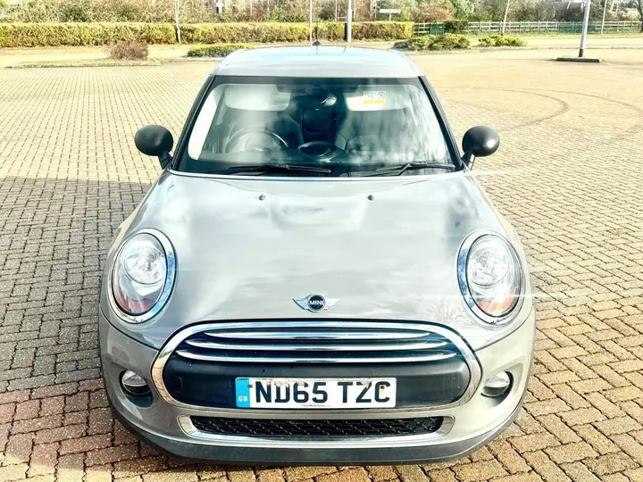 Mini Cooper 2015 photo 2