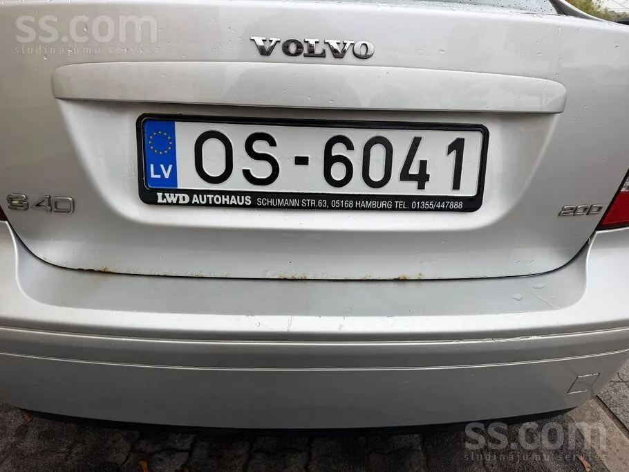 Volvo S40 2004 photo 4