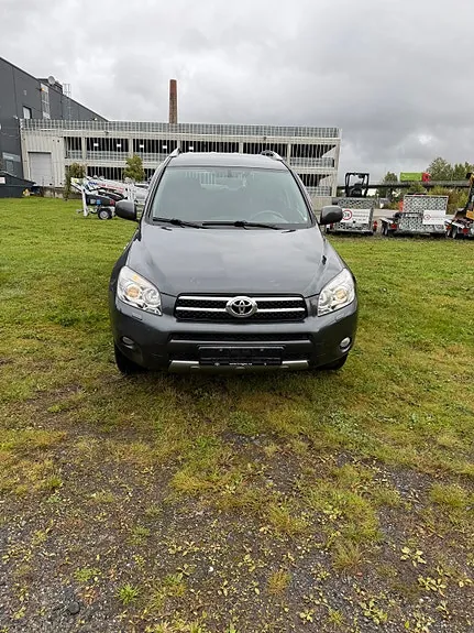 Toyota Rav4 2008 photo 2