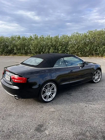 Audi A5 2011 photo 3