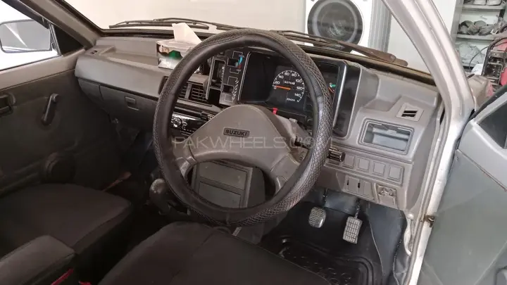 Suzuki Mehran