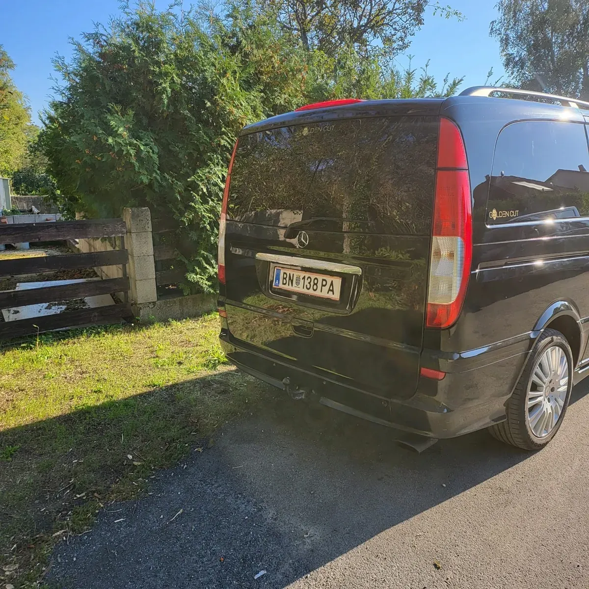 Mercedes-Benz Viano 2009 photo 3