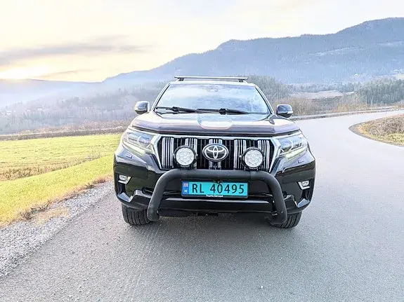 Toyota Land Cruiser 2019 photo 4