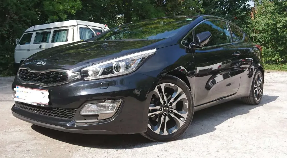 Kia Proceed 2013 photo 2