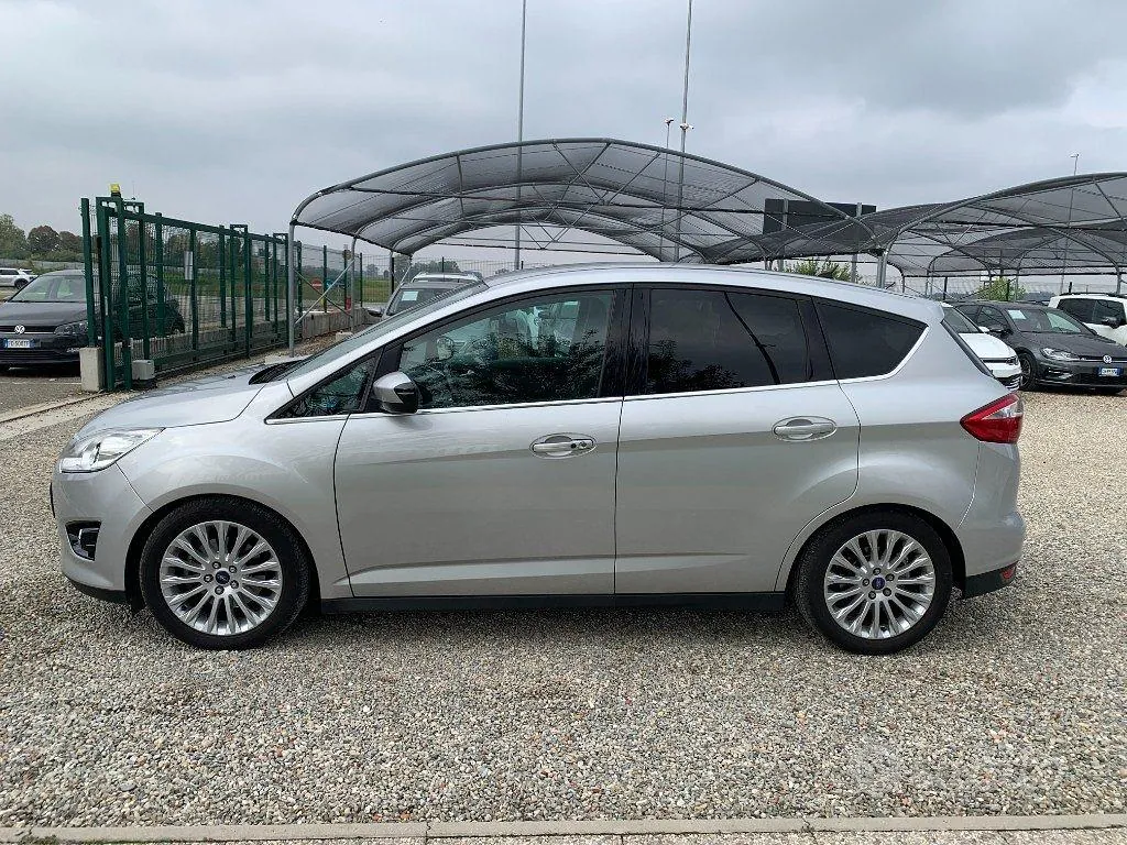 Ford C-Max 2012 photo 2