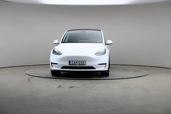 Tesla Model Y 2023 photo 3