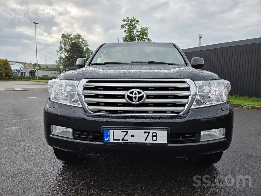 Toyota Land Cruiser 2008 photo 4