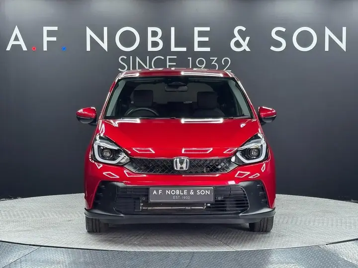 Honda Jazz 2025 photo 2