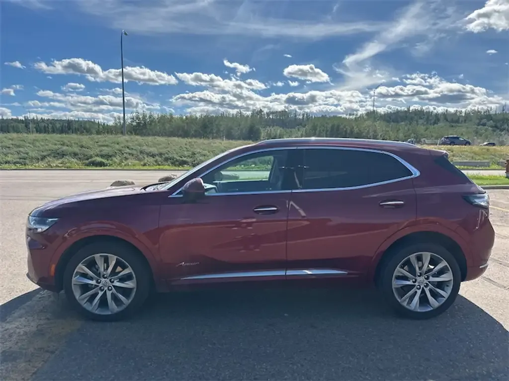 Buick Envision 2023 photo 2