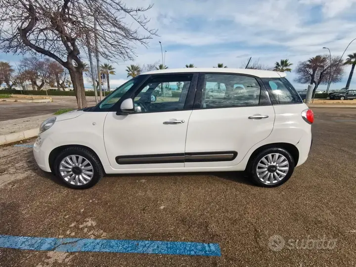 Fiat 500L 2016 photo 4
