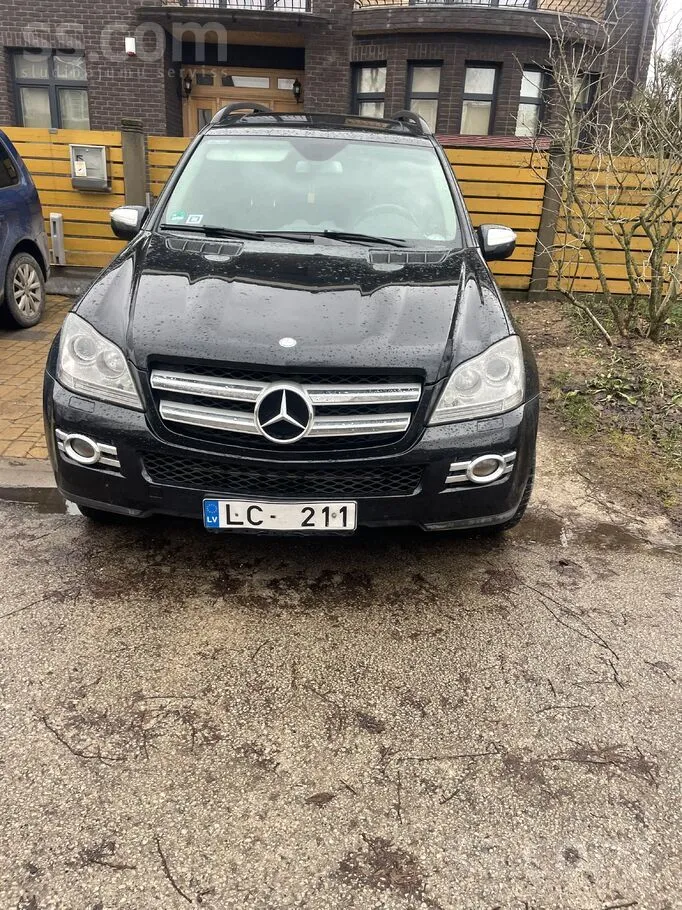Mercedes-Benz Gl320